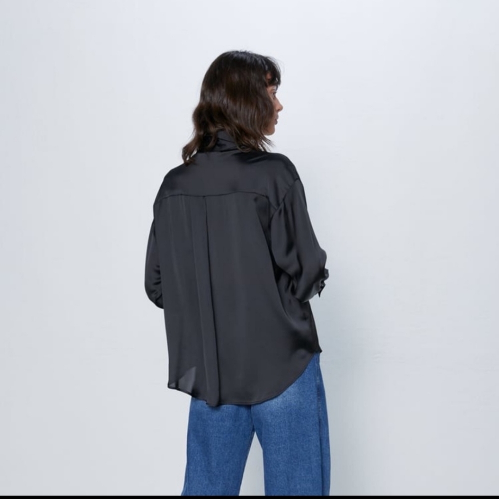 Zara Satin Effect Oversized Shirt - Picture 4 of 7